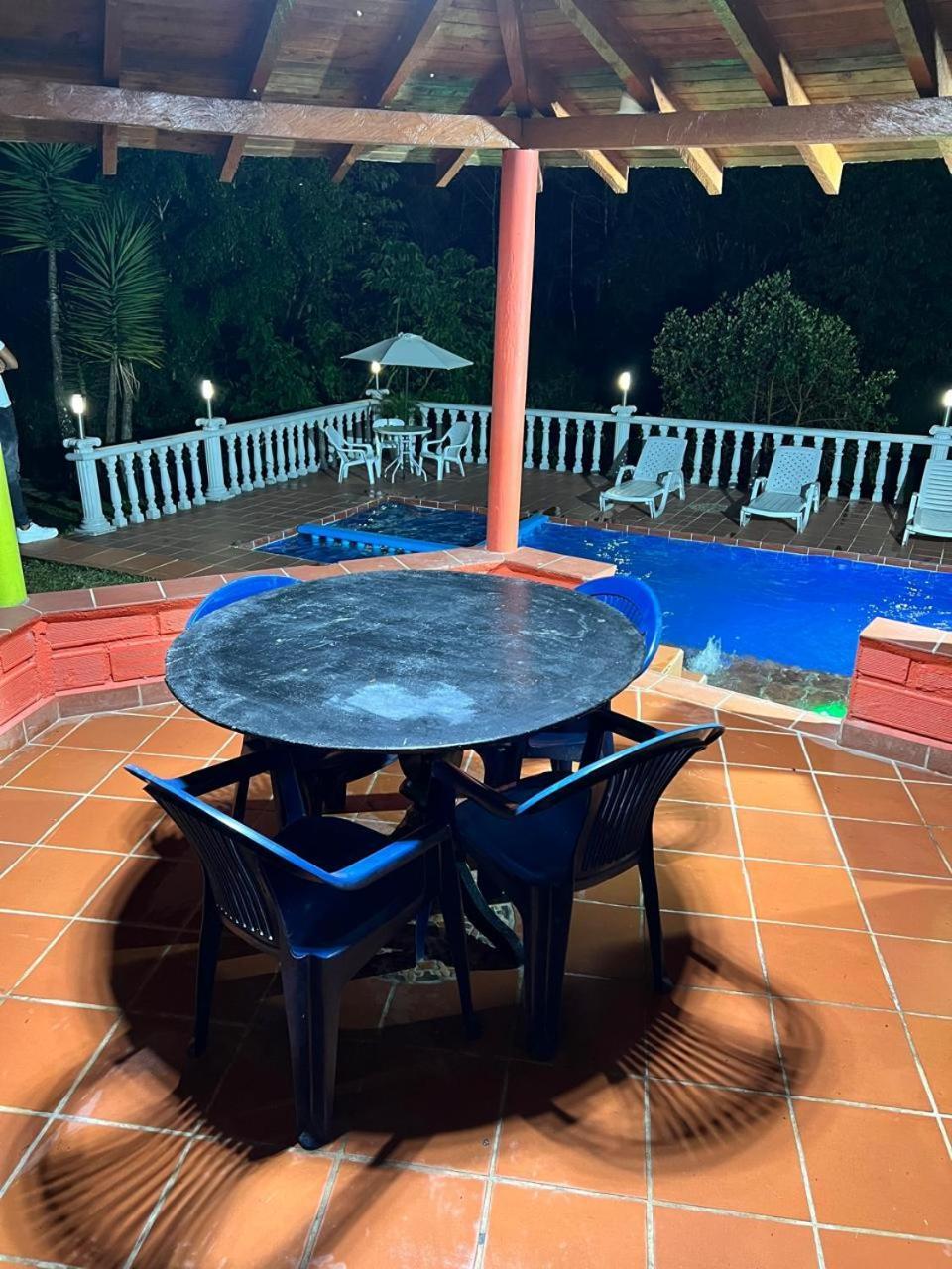 Finca Hotel La Bonita Guatapé Kültér fotó